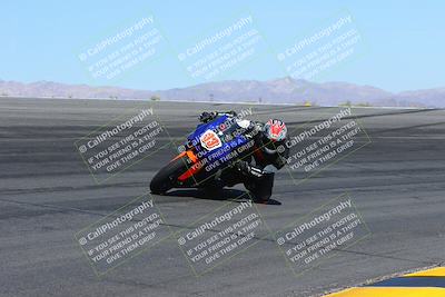 media/May-06-2024-Moto Forza (Mon) [[b33359f27d]]/1-Advanced/Session 2 (Bowl)/
